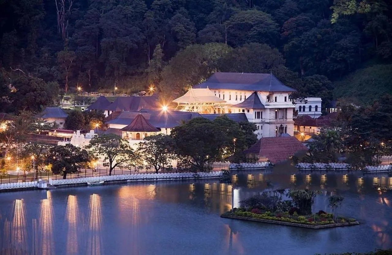 **** Hotel Lakewood Residence Kandy Sri Lanka